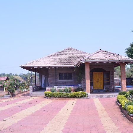 Mango Holiday Resort, Amba Kolhapur Exterior photo
